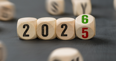 wooden blocks changing from the year 2025 to 2026